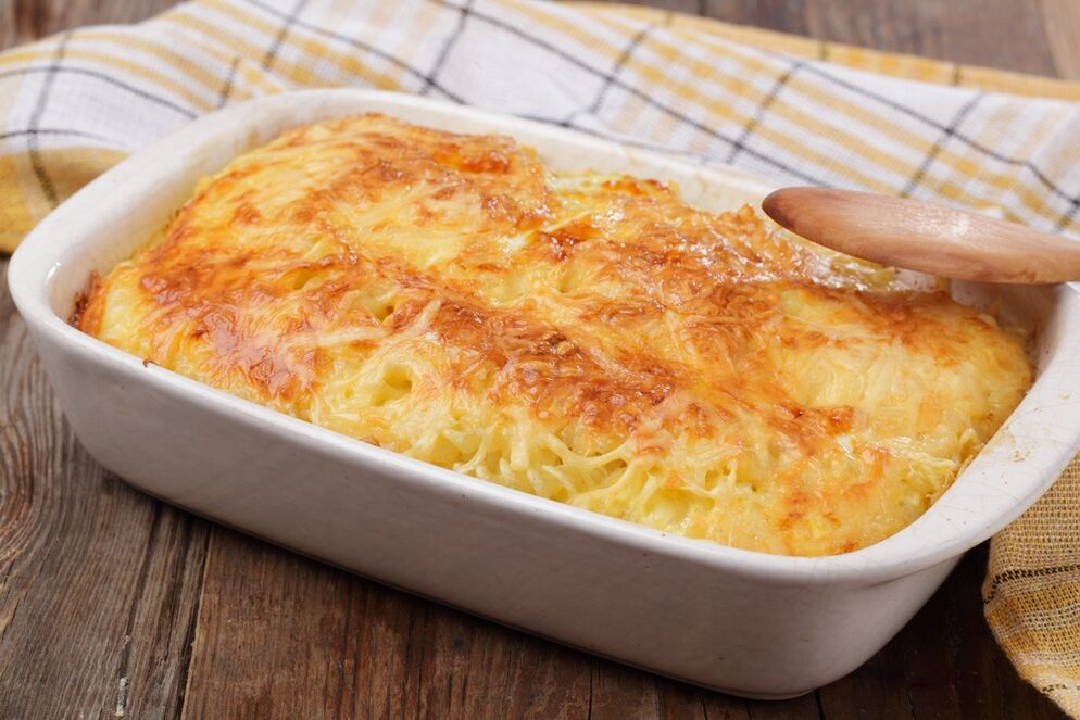 Vermicelli casserole na may cottage cheese sa menu ng diyeta para sa pancreatitis